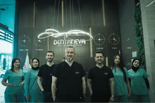 Dentaneva Team